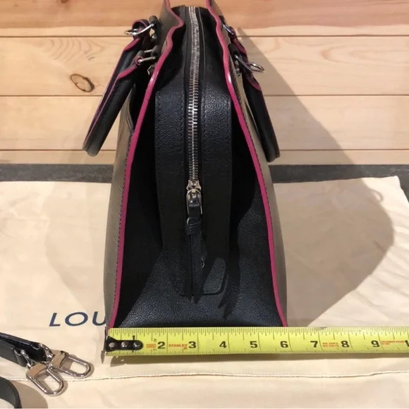 LOUIS VUITTON EPI Vaneau GM Black Hot Pink EUC - Picture 7 of 16
